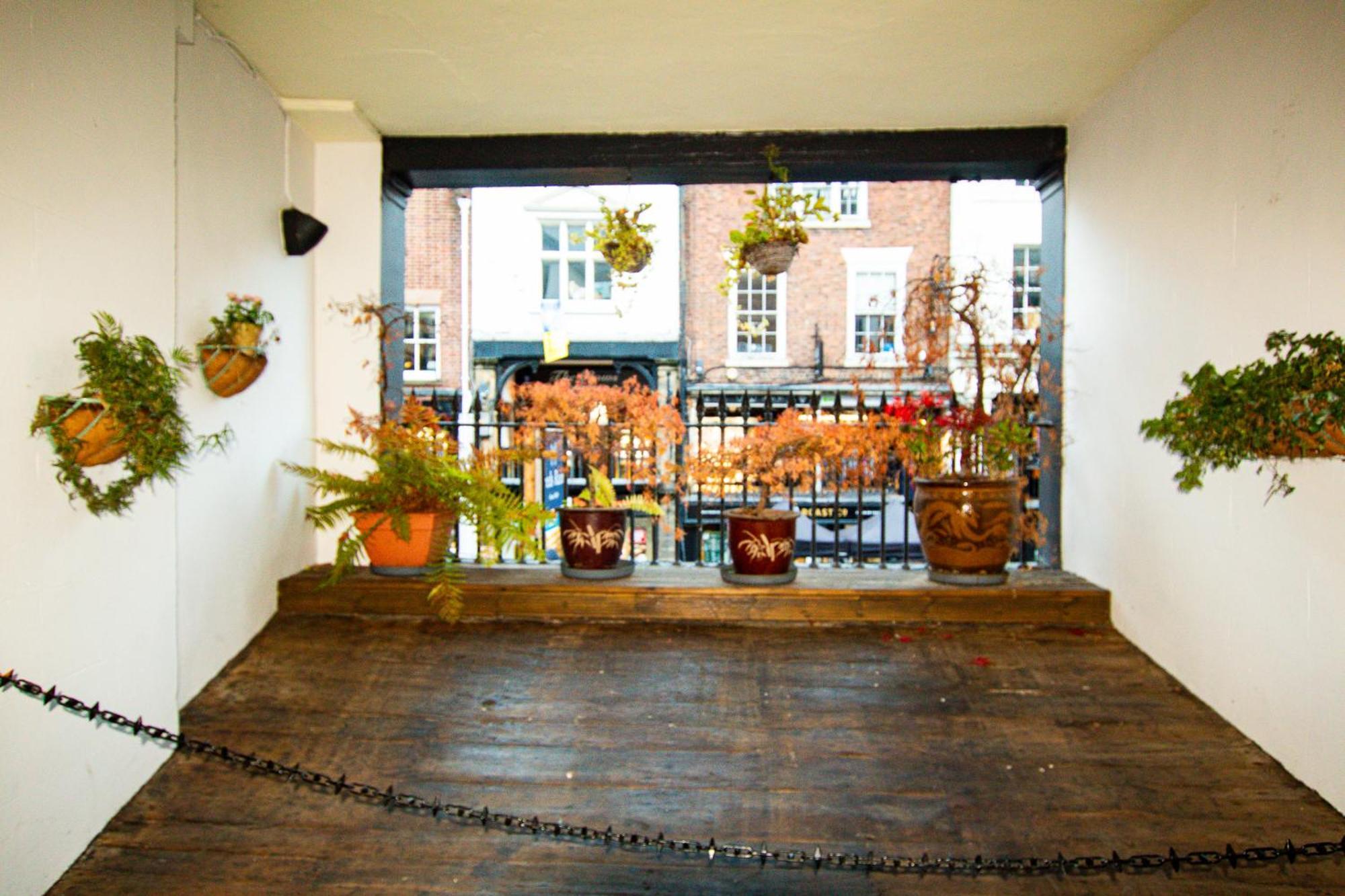 Built 1804 Caldecott Town House On The Rows By Rework Accommodation Chester Exterior photo